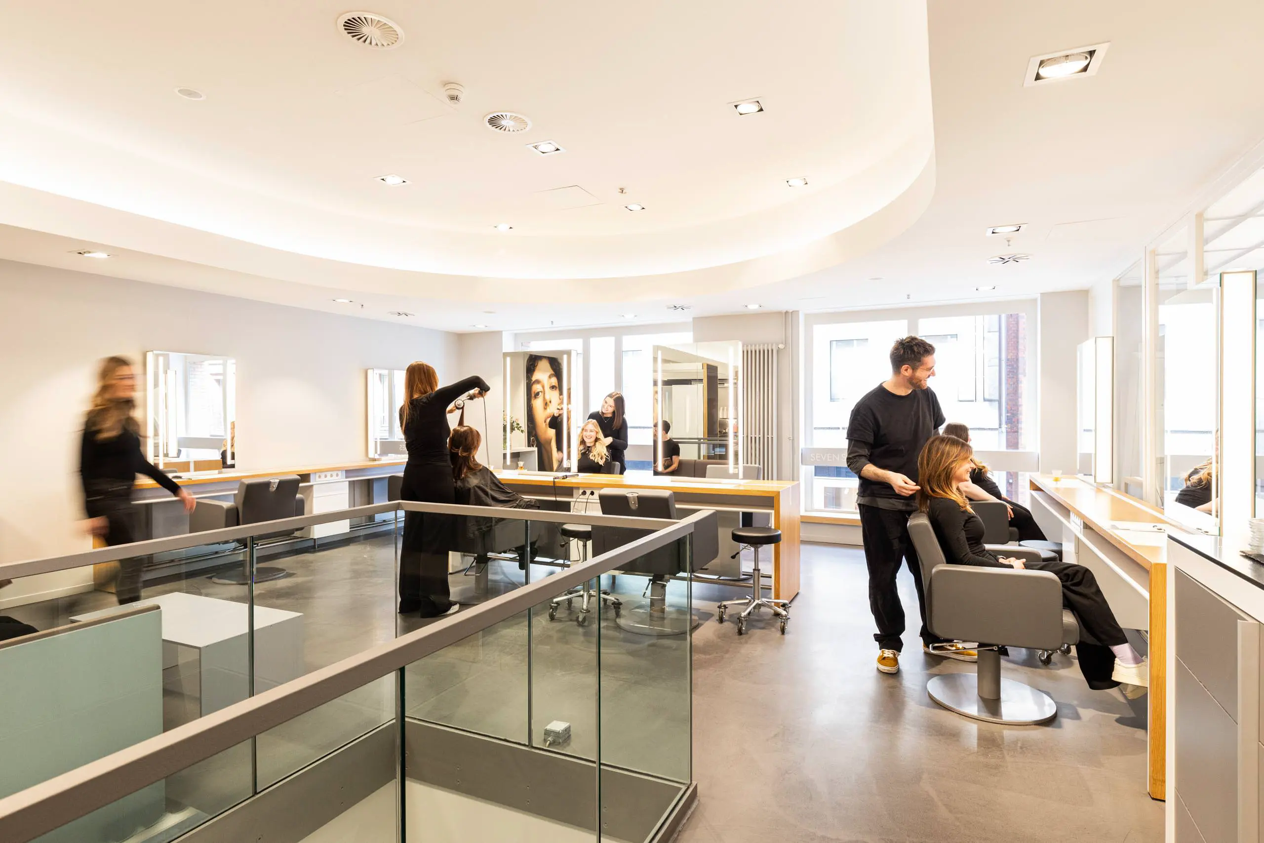 Friseur SevenSenses Hamburg La Biosthetique Flagship 32